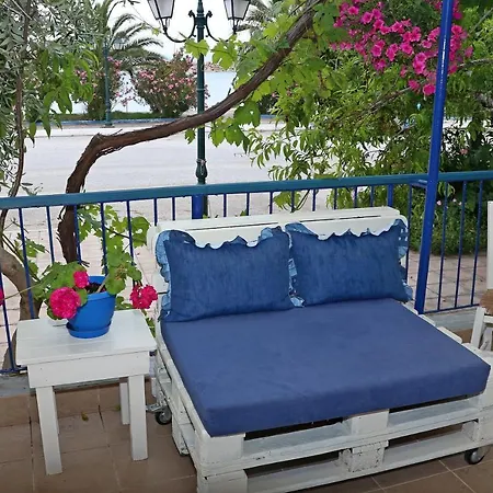 Seaside Deluxe